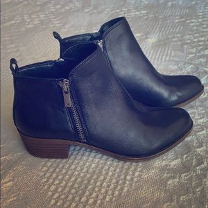 Lucky Brand Black Leather Booties